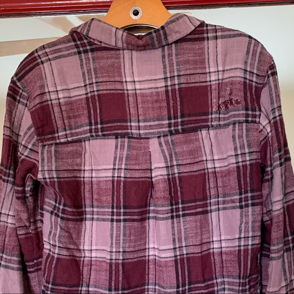 Distressed Pull Over Flannel - Picture 5 of 6
